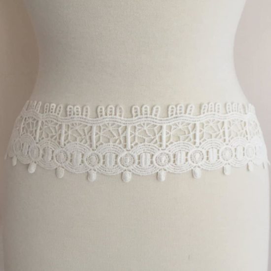 Crochet White Cotton Lace Trim / Vintage Scalloped Lace Trim /