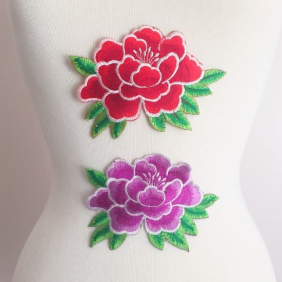Embroidered Outlined Peony Flower (Iron-On)
